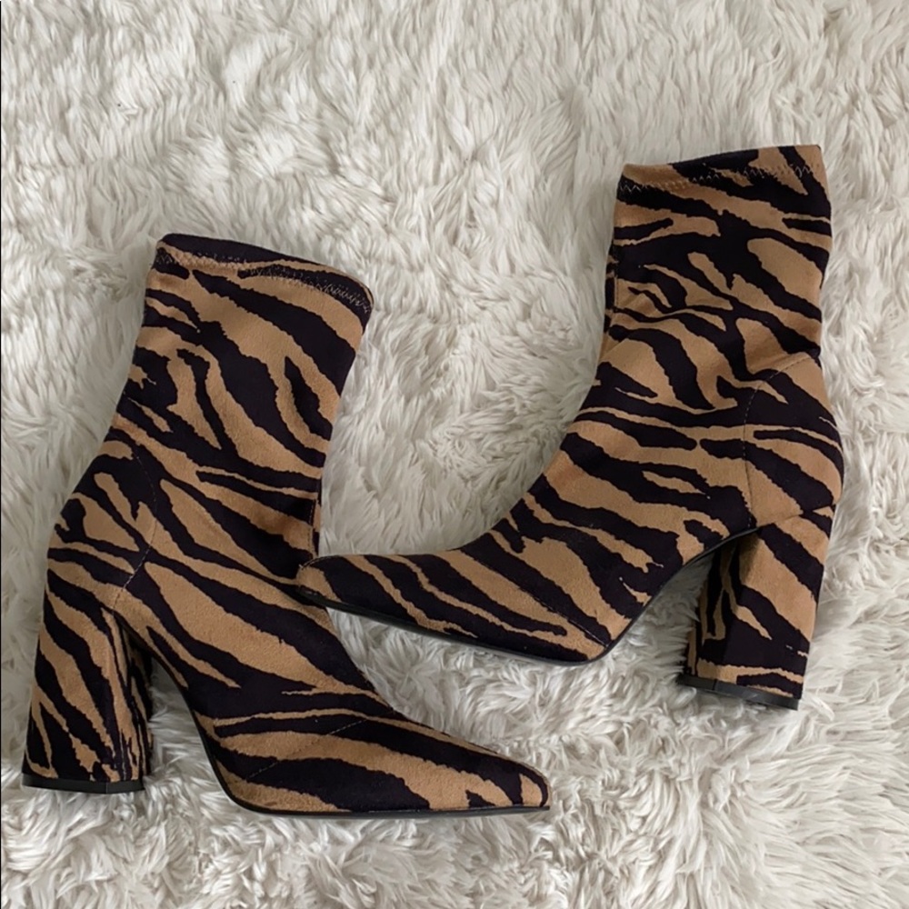 Brand New Zebra Booties
